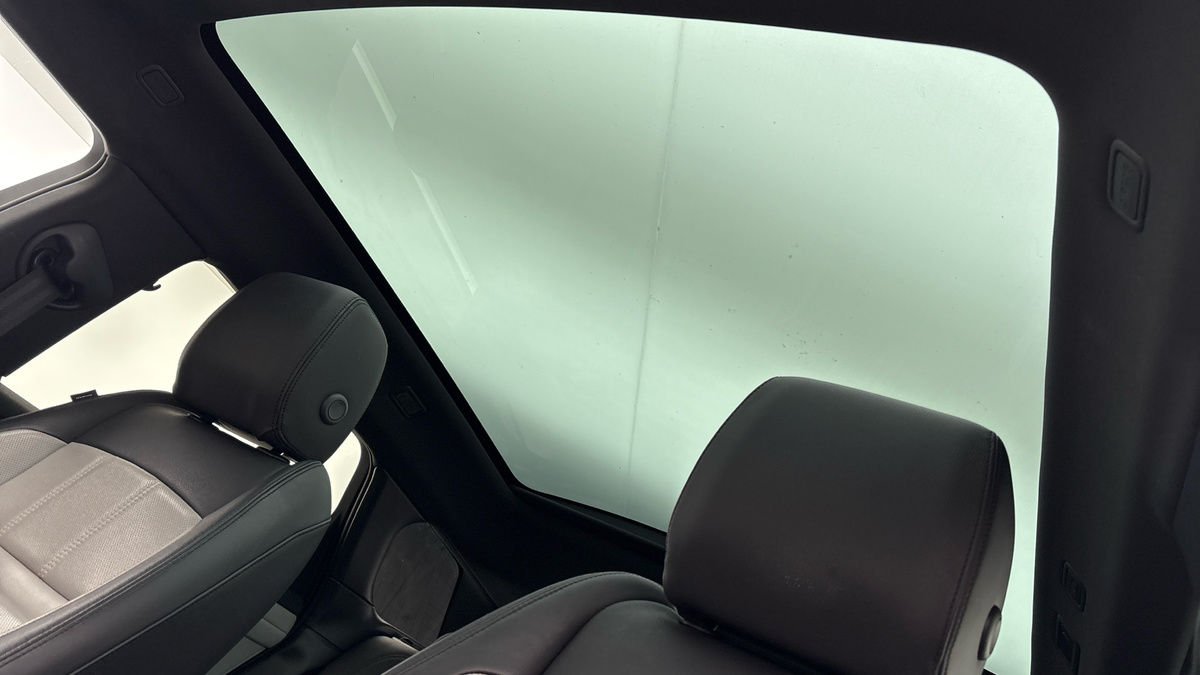 Land Rover Range Rover Evoque Image 6