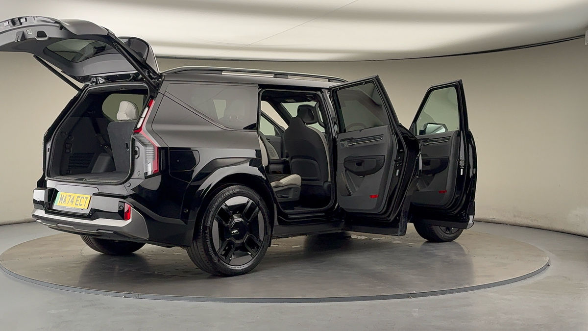 More views of Kia EV9