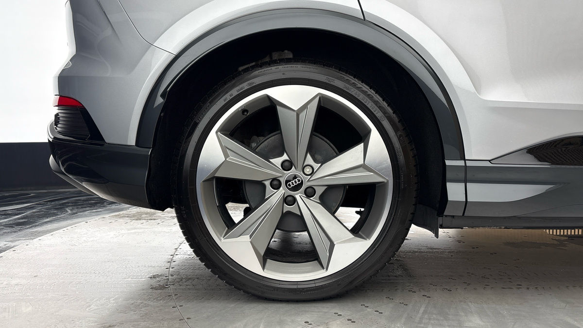 Audi Q4 e-tron Image 10