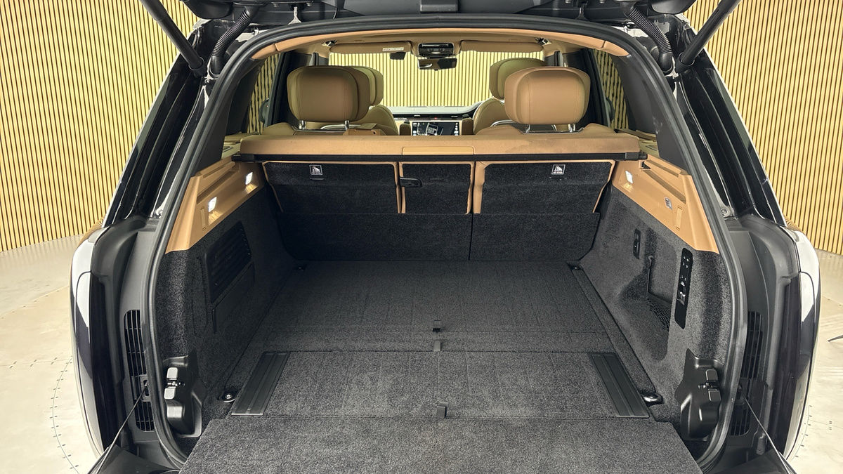 Land Rover Range Rover Image 11