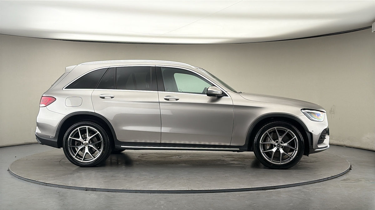 More views of Mercedes-Benz GLC