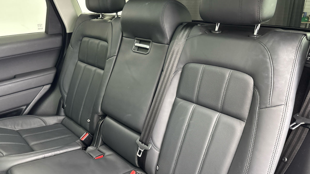 Land Rover Range Rover Sport Image 8