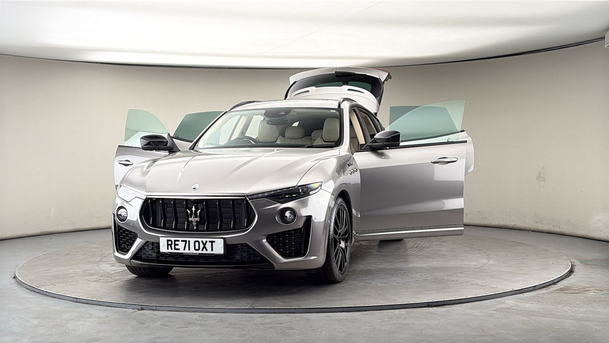 More views of Maserati Levante