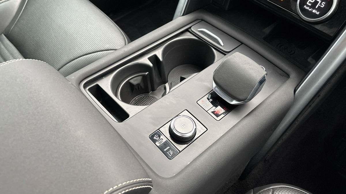 Land Rover Discovery Image 18
