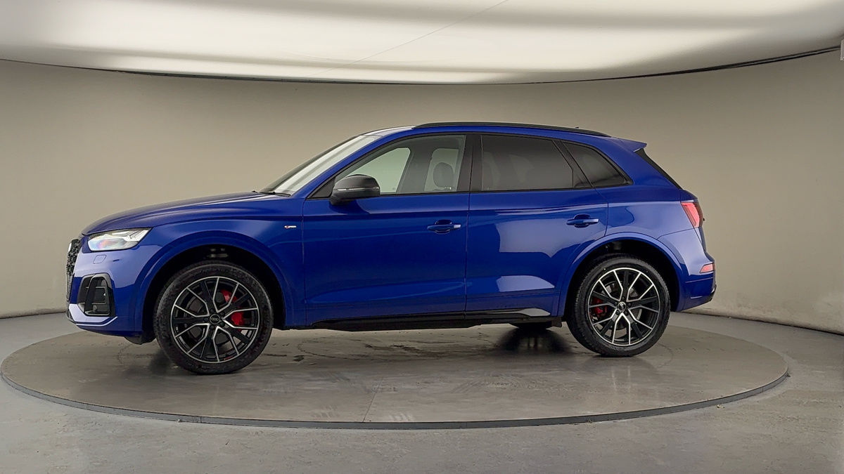 More views of Audi Q5