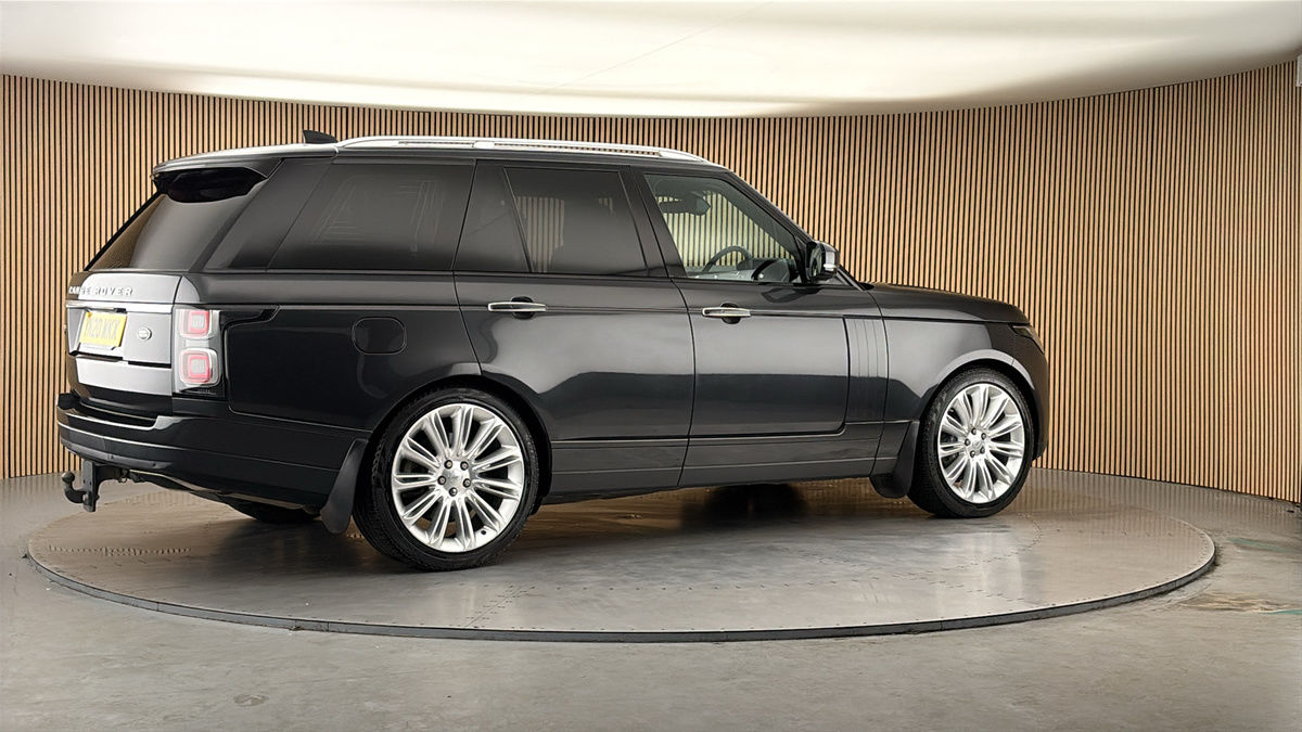 More views of Land Rover Range Rover
