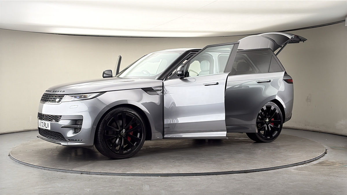 More views of Land Rover Range Rover Sport