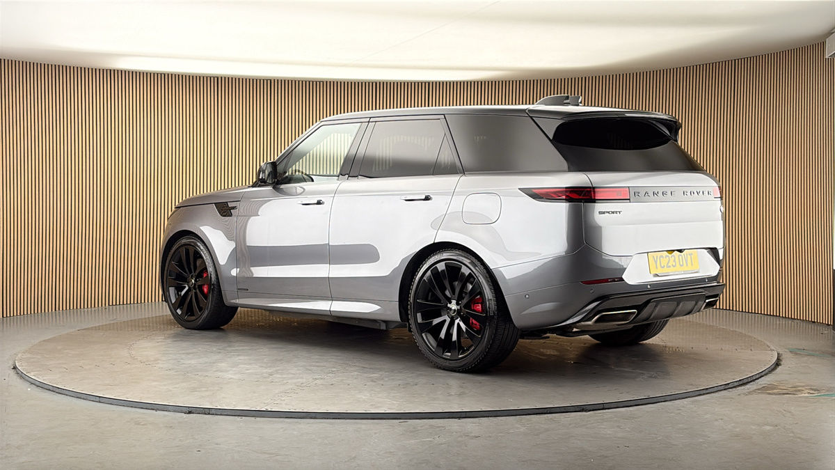 More views of Land Rover Range Rover Sport
