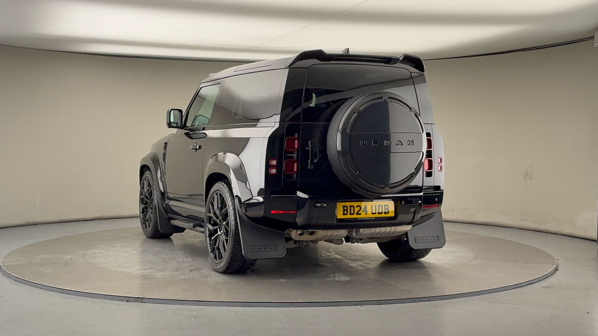 More views of Land Rover Defender 90