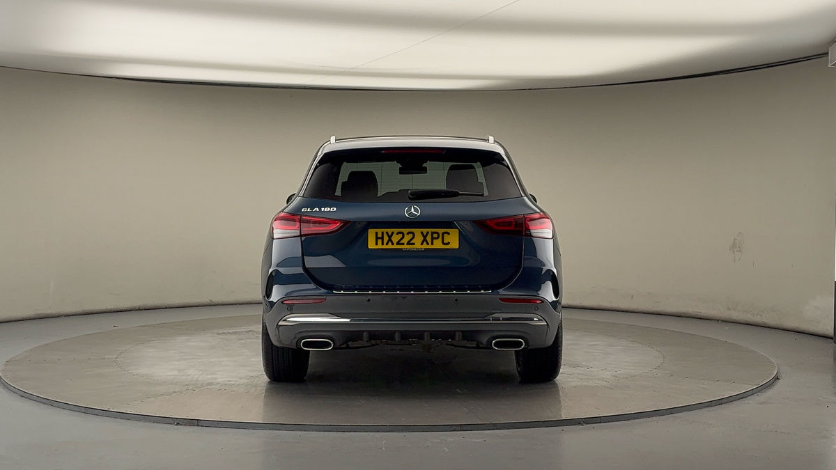 Mercedes-Benz GLA Image 4