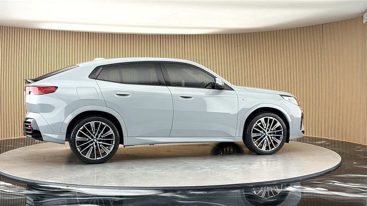 More views of BMW X2