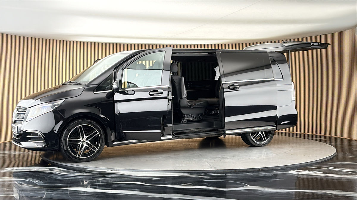 More views of Mercedes-Benz V Class