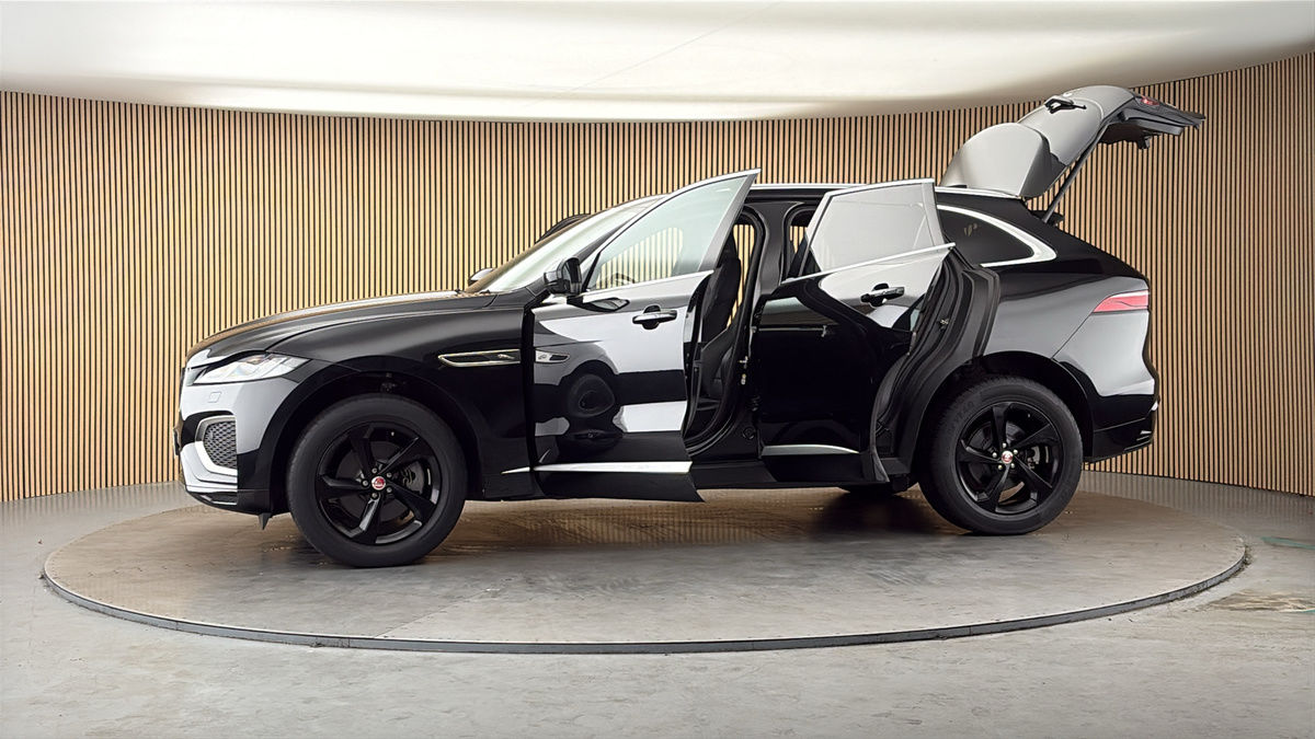 More views of Jaguar F-PACE