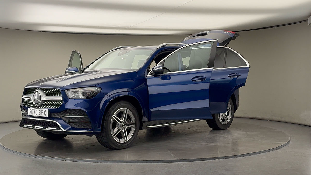 More views of Mercedes-Benz GLE