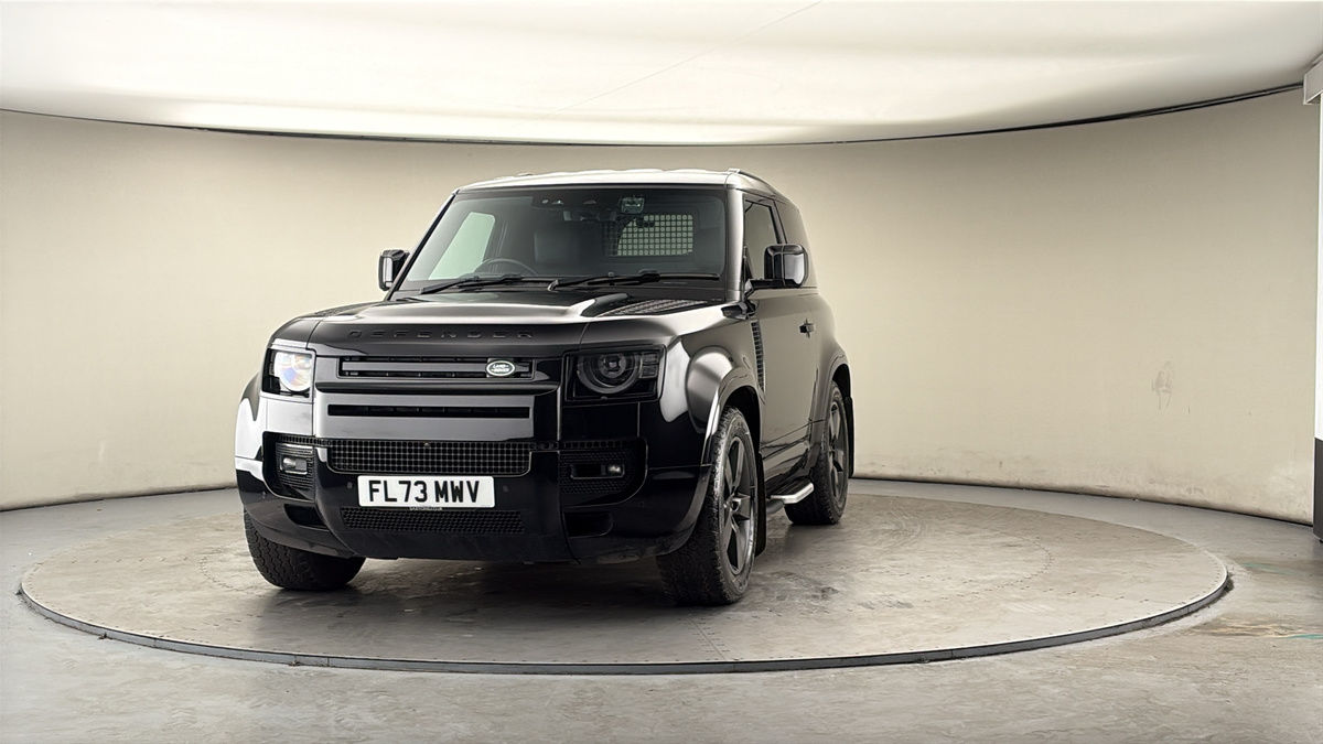 More views of Land Rover Defender 90