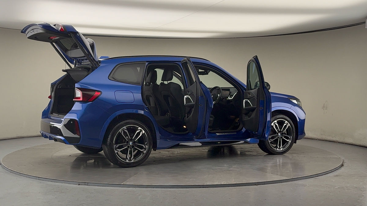 More views of BMW X1