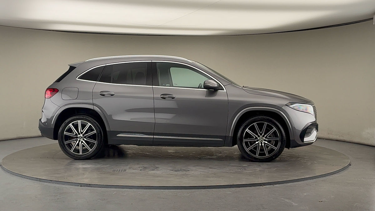 More views of Mercedes-Benz EQA