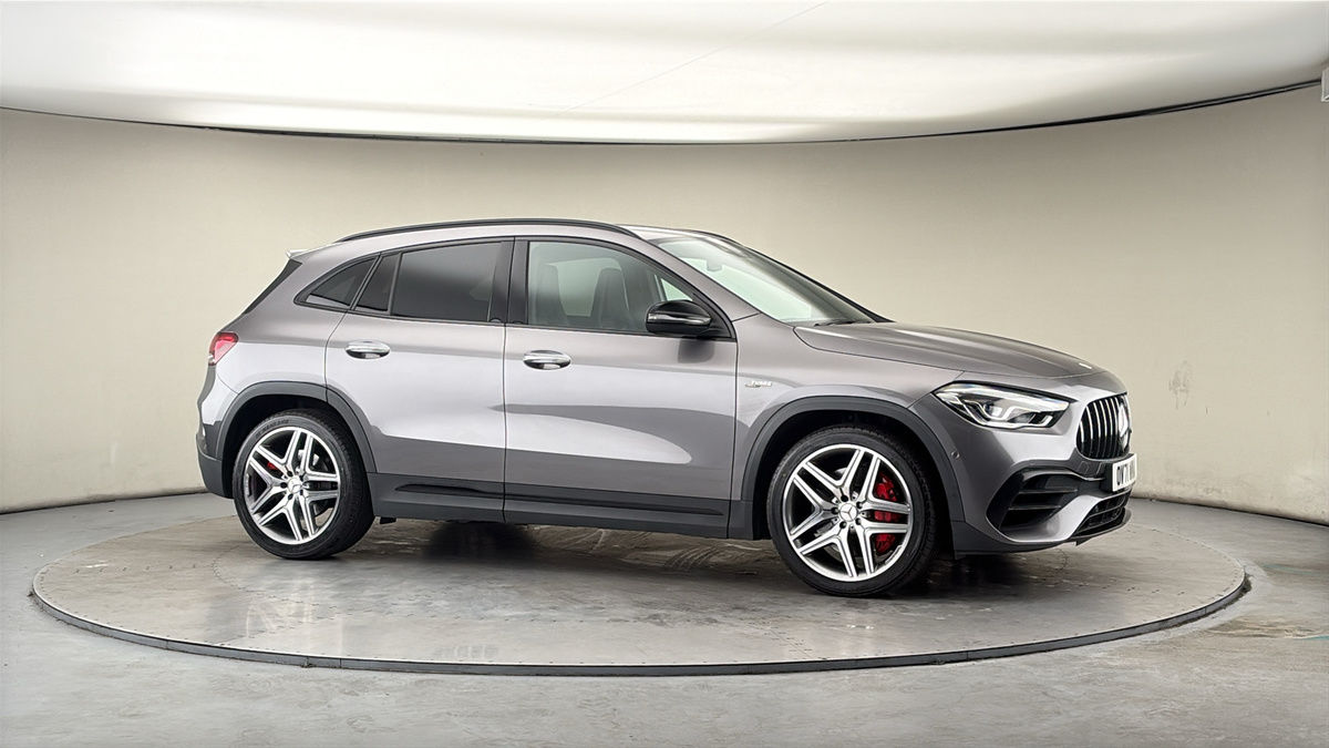 More views of Mercedes-Benz GLA