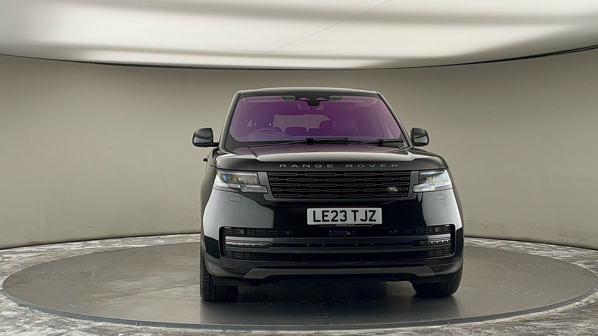 More views of Land Rover Range Rover