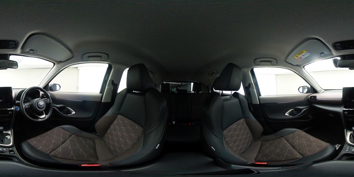 More views of Toyota Yaris Cross