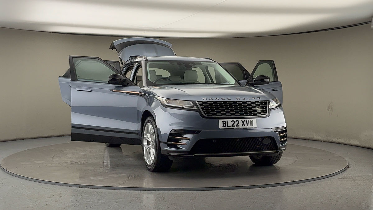 More views of Land Rover Range Rover Velar