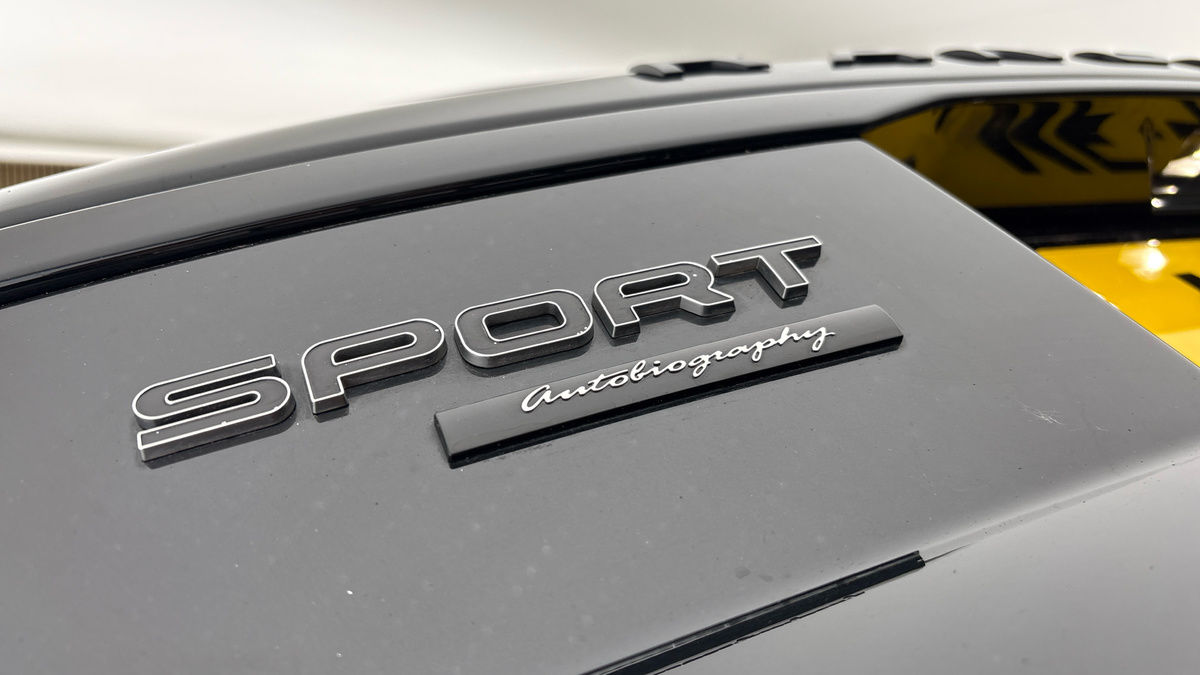 Land Rover Range Rover Sport Image 26