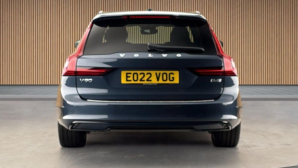 Volvo V90 Image 4