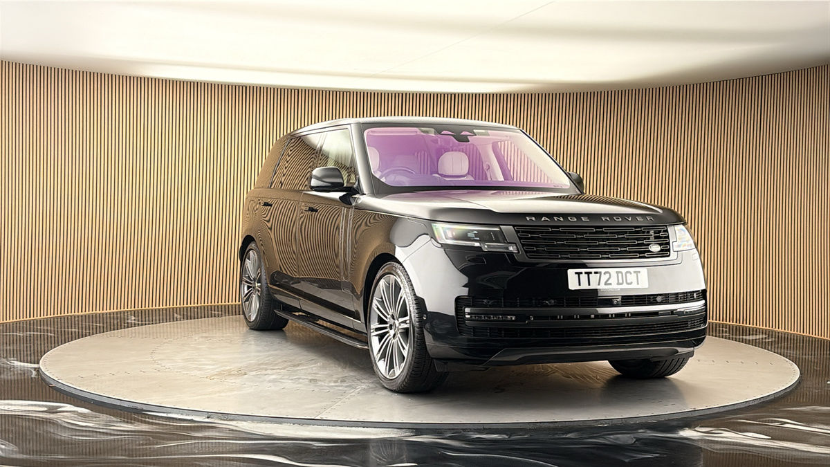 More views of Land Rover Range Rover