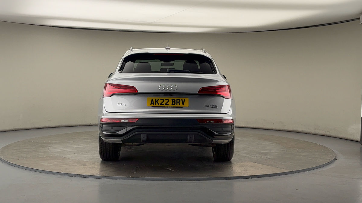 Audi Q5 Image 4
