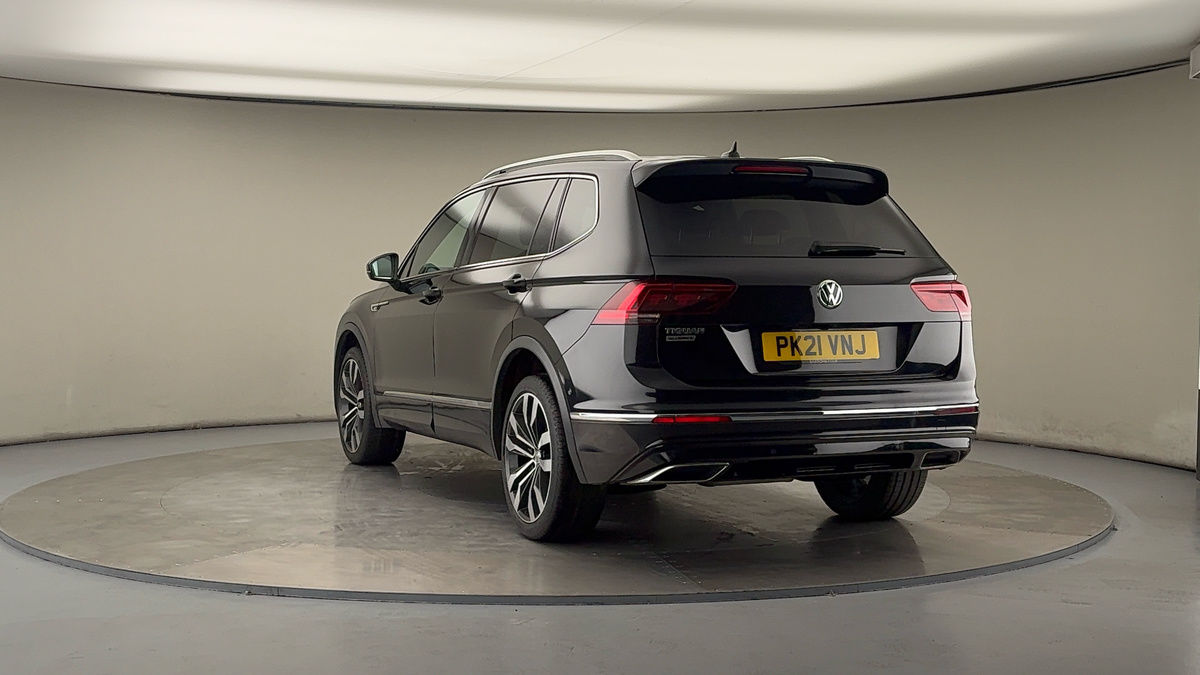 More views of Volkswagen Tiguan Allspace