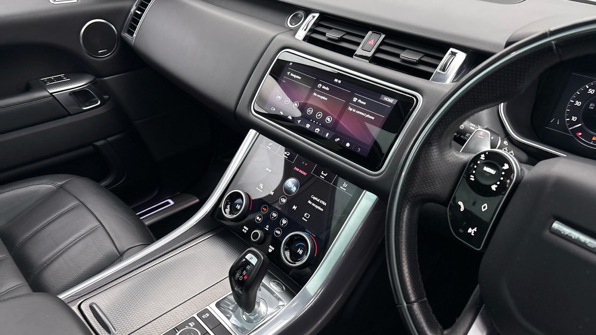 Land Rover Range Rover Sport Image 18