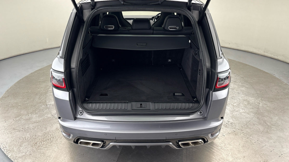 Land Rover Range Rover Sport Image 11