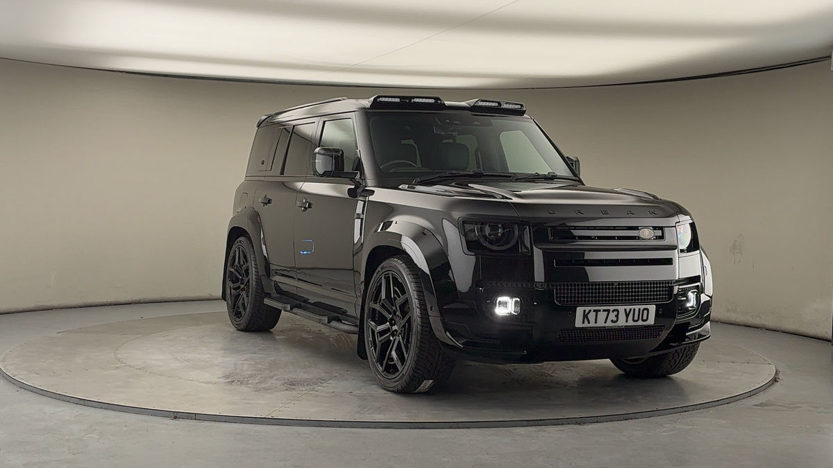 More views of Land Rover Defender 110