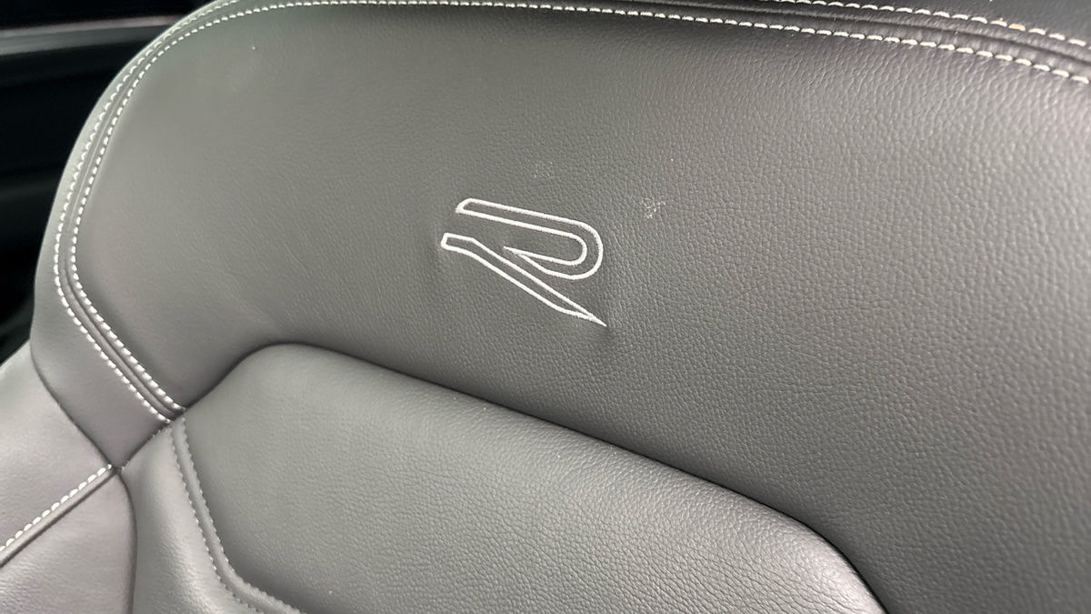 Volkswagen Touareg Image 25