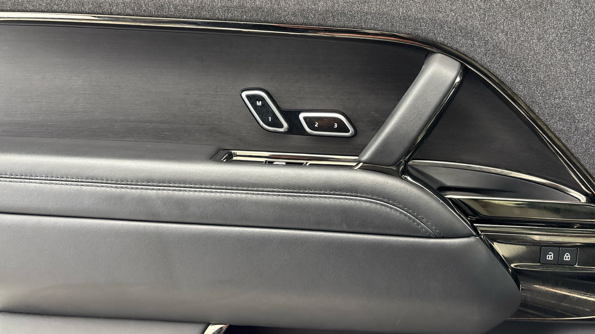 Land Rover Range Rover Sport Image 19