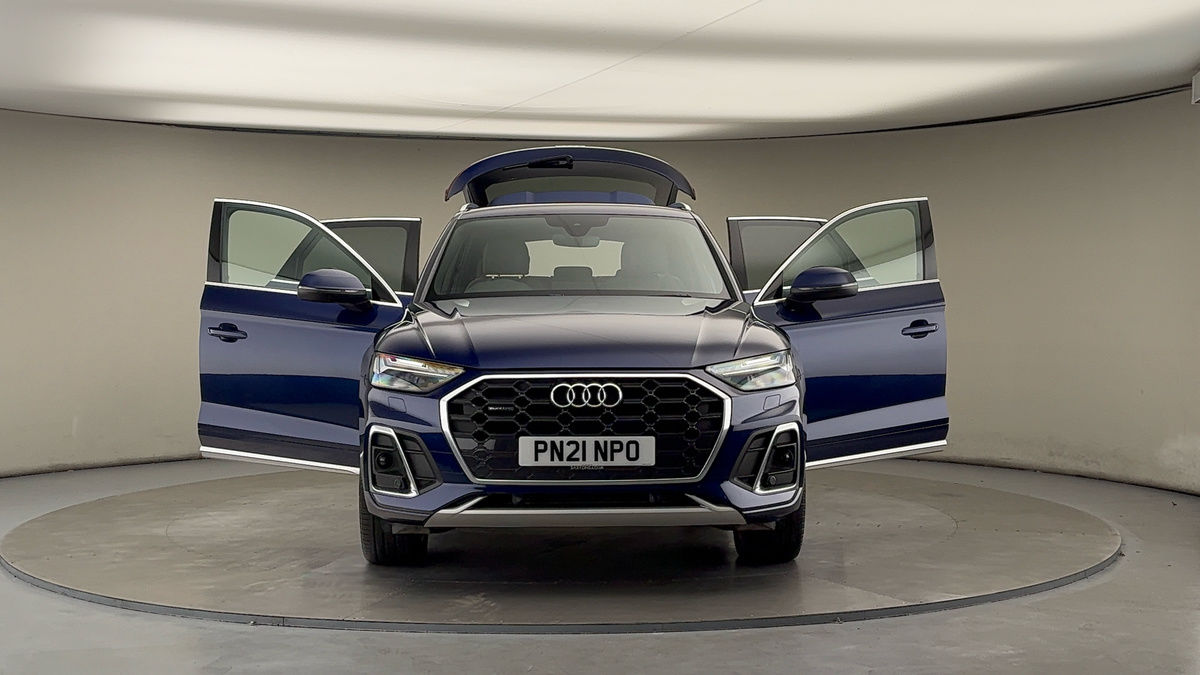 More views of Audi Q5