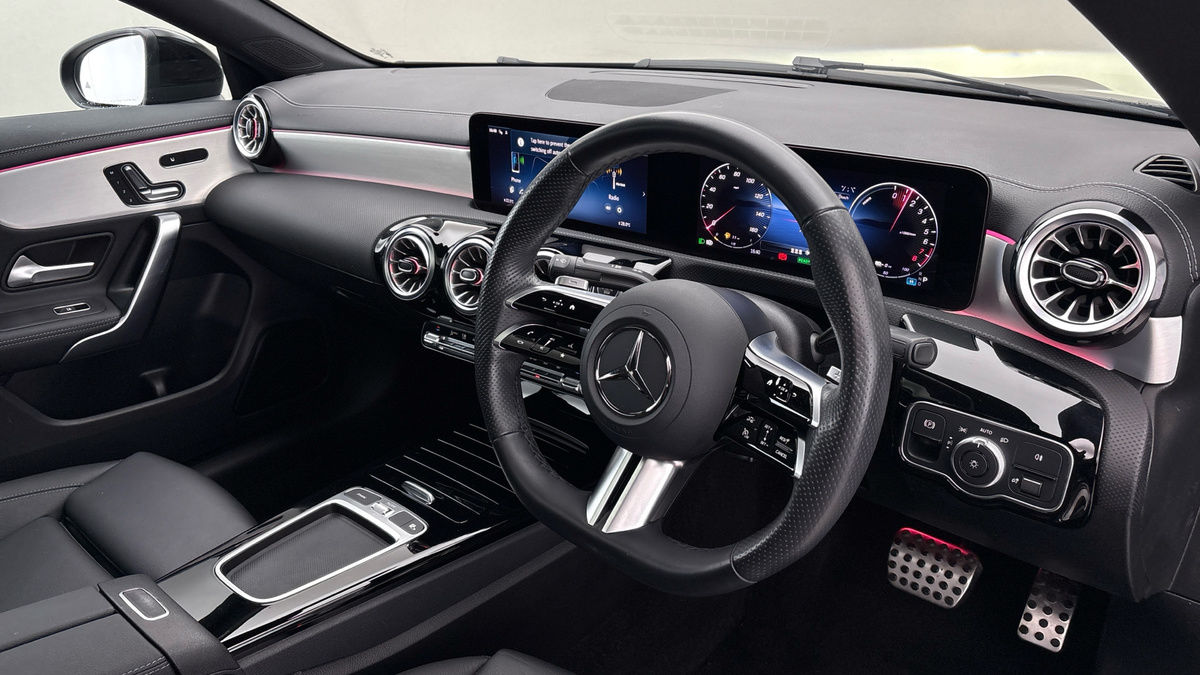 Mercedes-Benz CLA Image 5