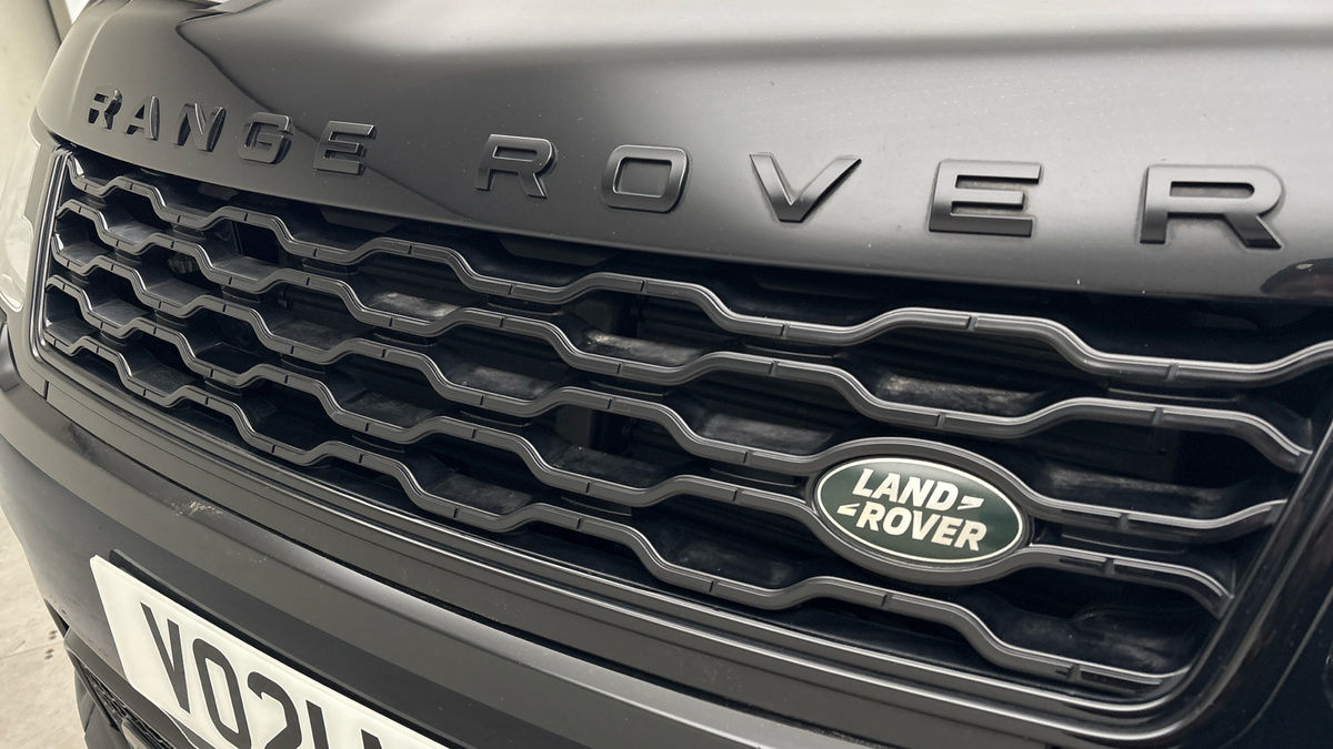 Land Rover Range Rover Sport Image 24