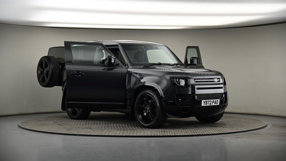 More views of Land Rover Defender 90