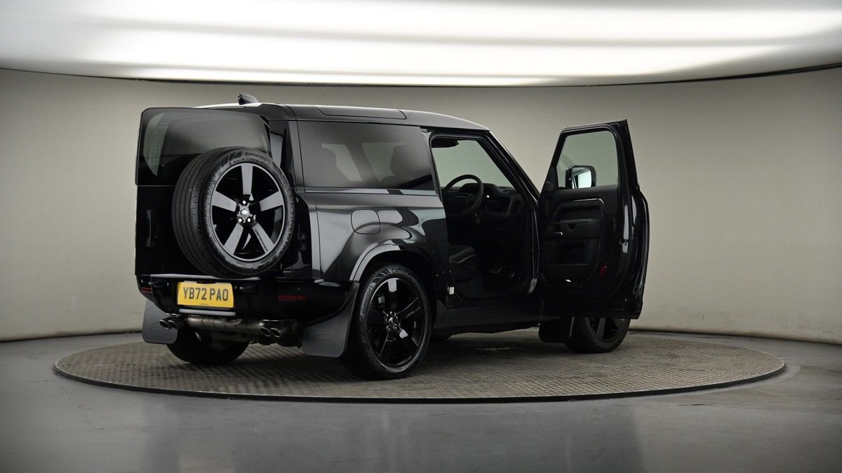 More views of Land Rover Defender 90