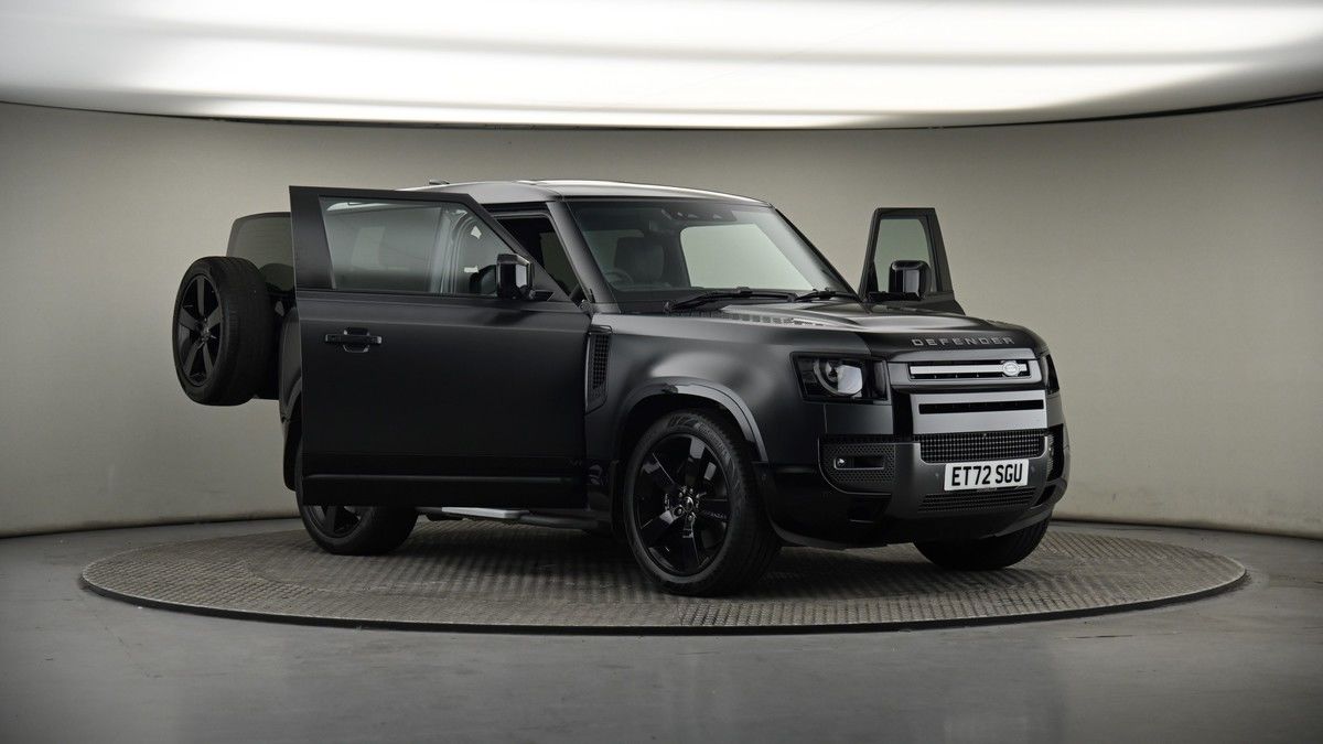 More views of Land Rover Defender 90