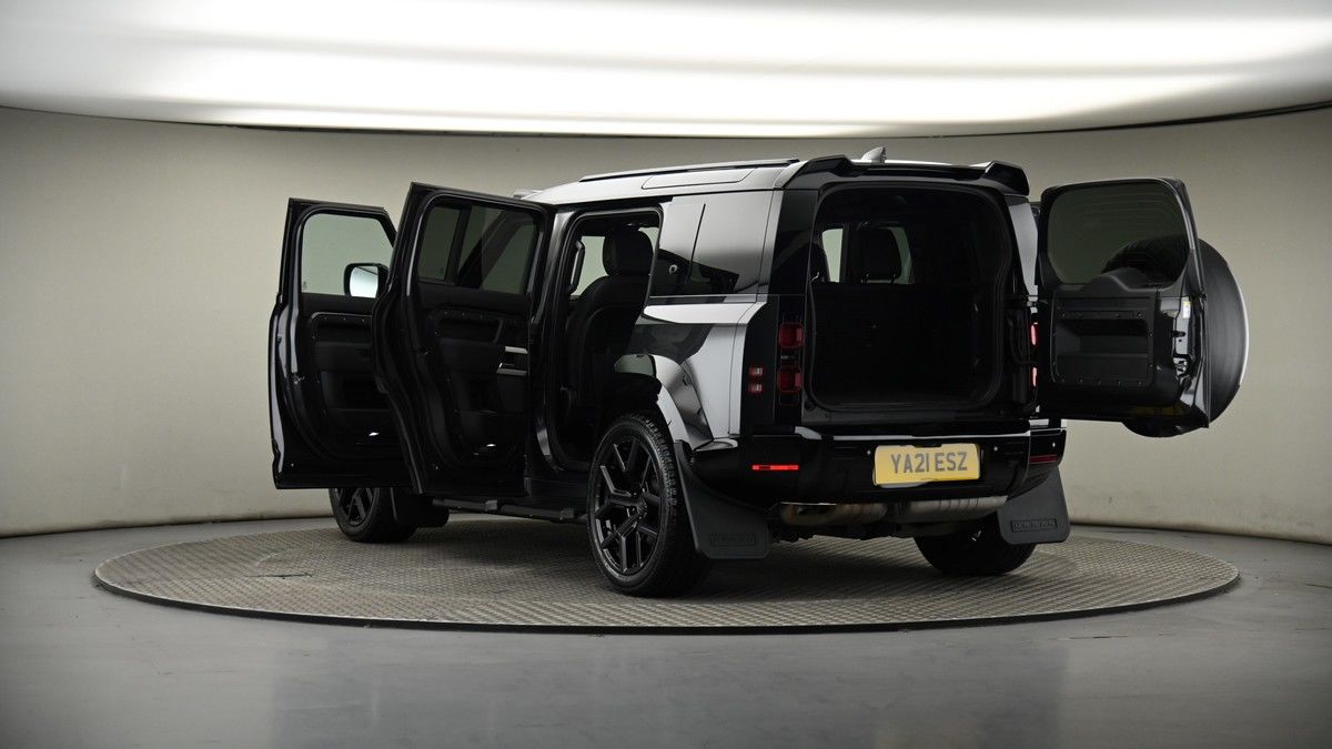 Land Rover Defender 110 Urban Image 8