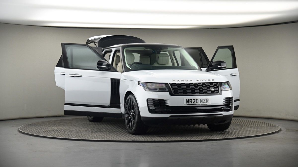 More views of Land Rover Range Rover