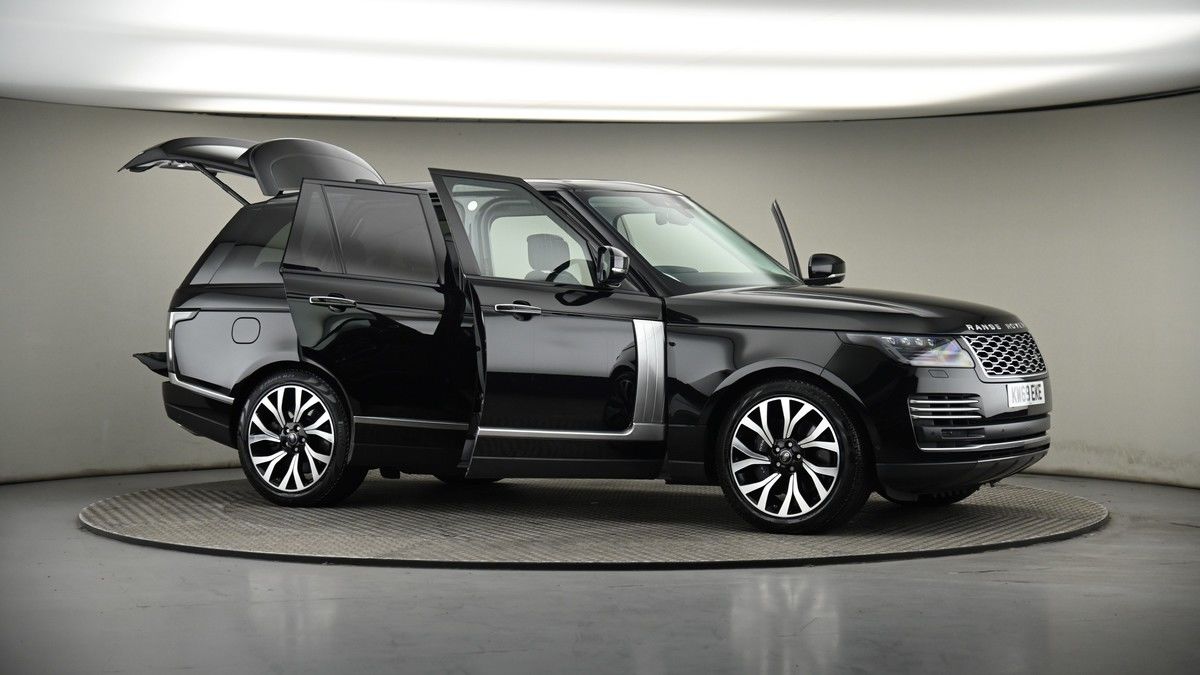 More views of Land Rover Range Rover