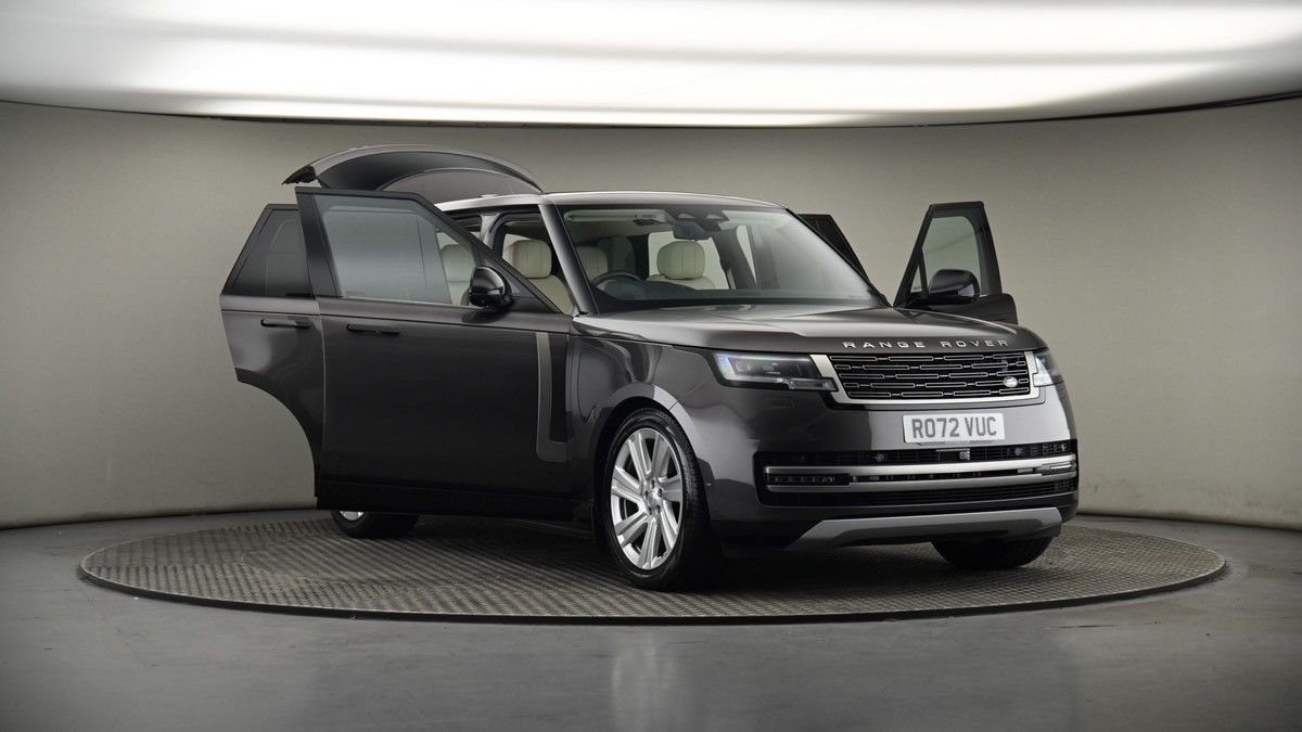 More views of Land Rover Range Rover