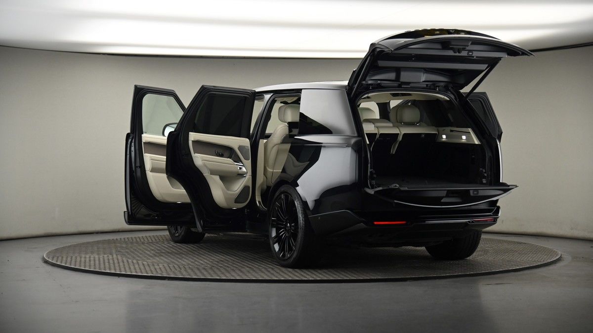 Land Rover Range Rover Image 9