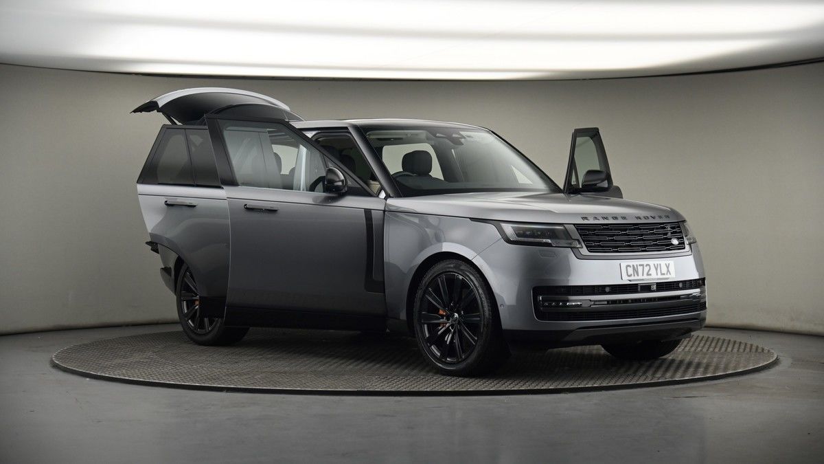More views of Land Rover Range Rover