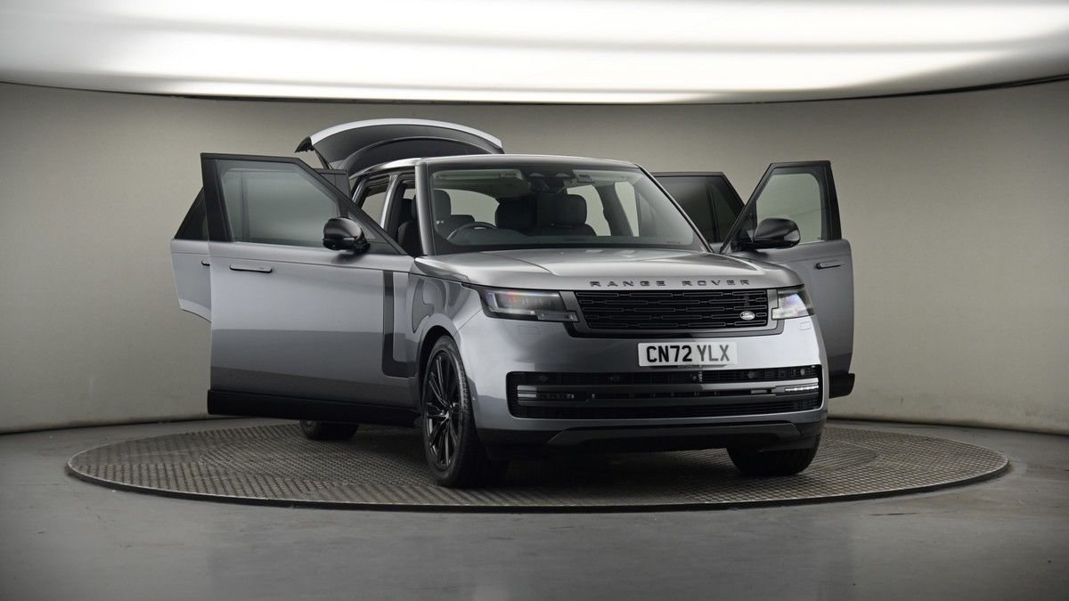 More views of Land Rover Range Rover