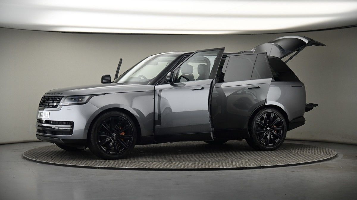More views of Land Rover Range Rover