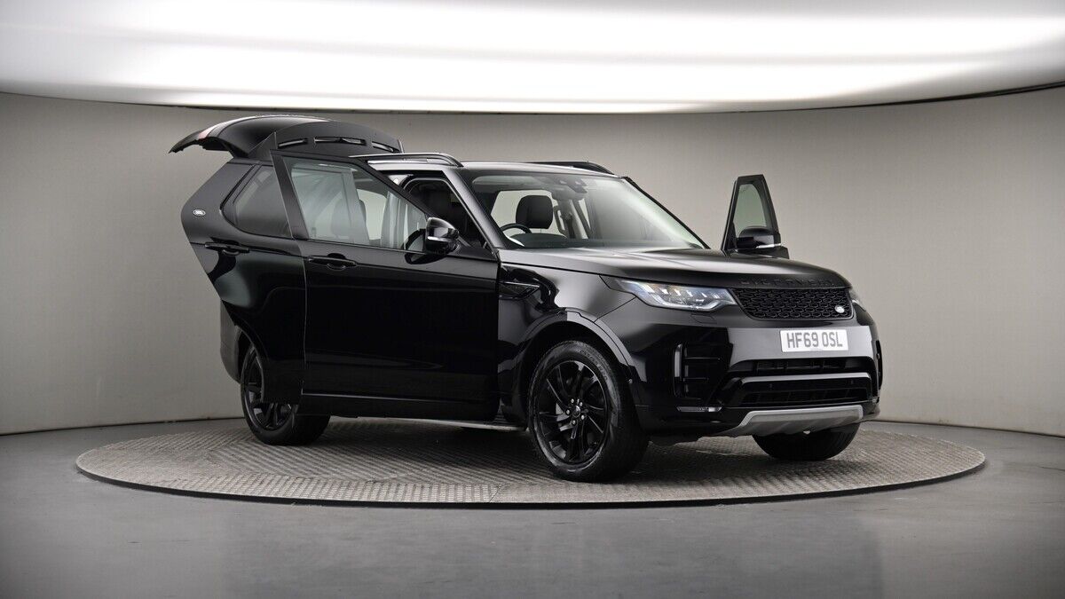 More views of Land Rover Discovery